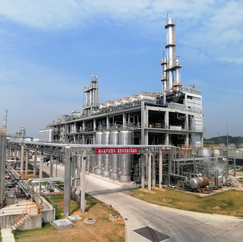 岳陽(yáng)昌德新材料有限公司12萬(wàn)噸/年己內(nèi)酰胺資源綜合利用、4萬(wàn)噸/年脂肪胺、2萬(wàn)噸/年環(huán)保型有機(jī)溶劑、10.5萬(wàn)噸/年醋酸酯項(xiàng)目